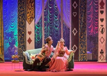 Üzeyir Hacıbəyovun “Ər və arvad” operettası Türkmənistanda türkmən dilində təqdim edilib