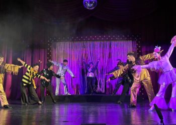 Özbəkistan Dövlət Gənc Tamaşaçılar Teatrı Bakıda çıxış edib