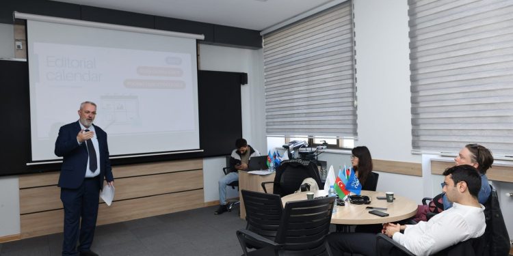 “Rəqəmsal Jurnalistika mövzusunda” təlim uğurla yekunlaşıb