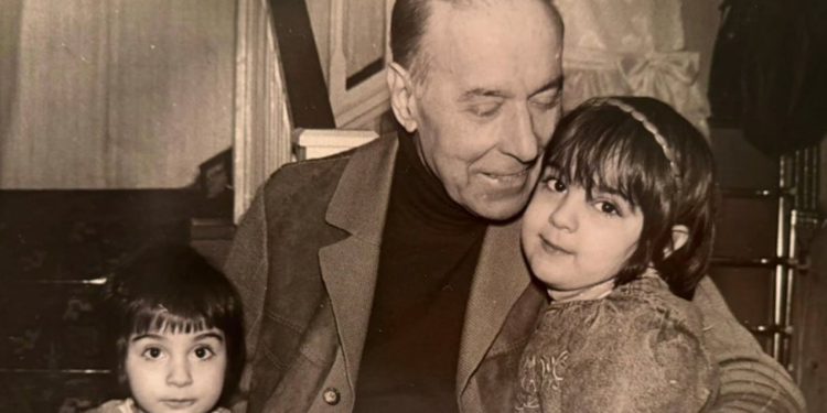 Leyla və Arzu Əliyevalardan babaları ilə bağlı paylaşım
