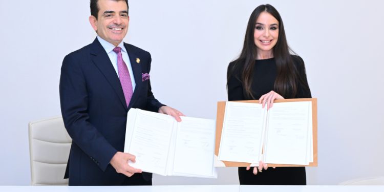 Heydər Əliyev Fondu ilə ICESCO arasında saziş imzalanıb