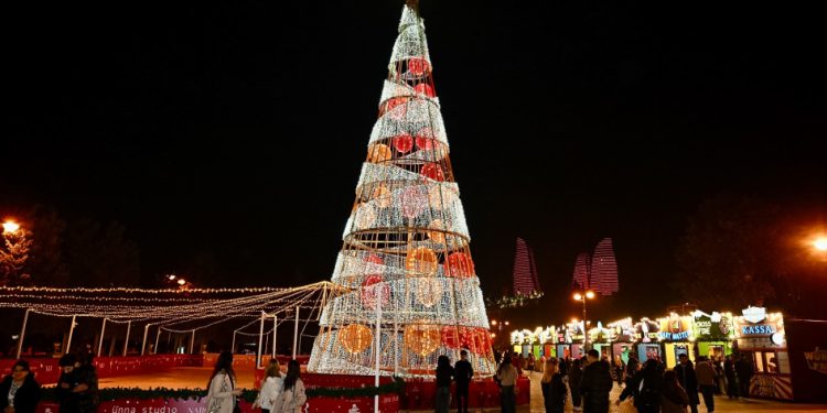Bakıda bayram ab-havası başladı