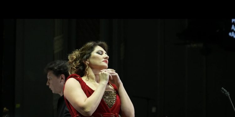 Xalq artisti Dinara Əliyeva Rusiyanın Böyük Teatrında konsert verib