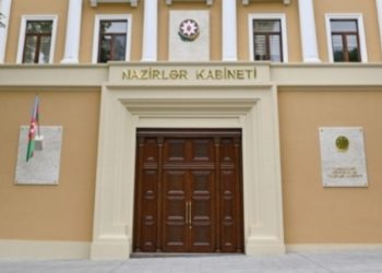 Baş nazir Əli Əsədov qərar imzalayıb