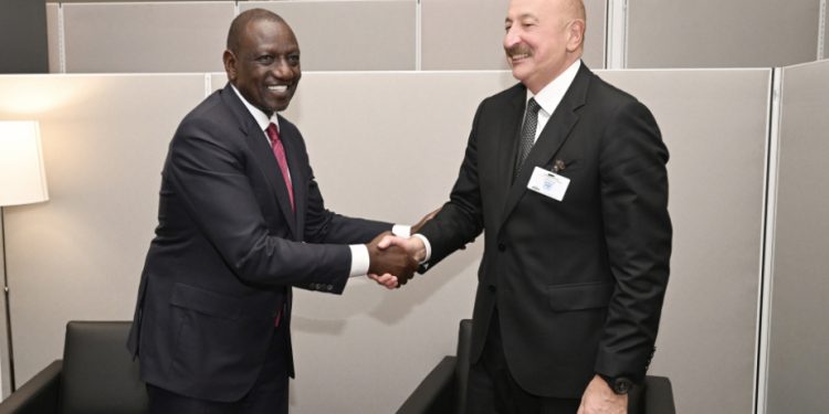 İlham Əliyev Keniya Prezidentini təbrik edib