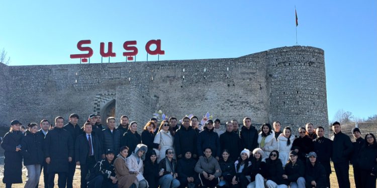 Özbəkistanın tanınmış incəsənət nümayəndələri Şuşaya səfər edib