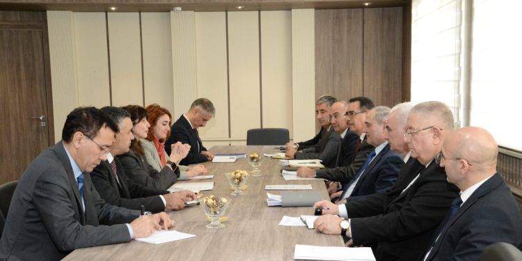 Tahir Budaqov Vladanka Andreyeva ilə görüşüb