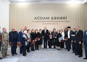 Prezident və xanımı Ağdam sakinləri ilə görüşdü