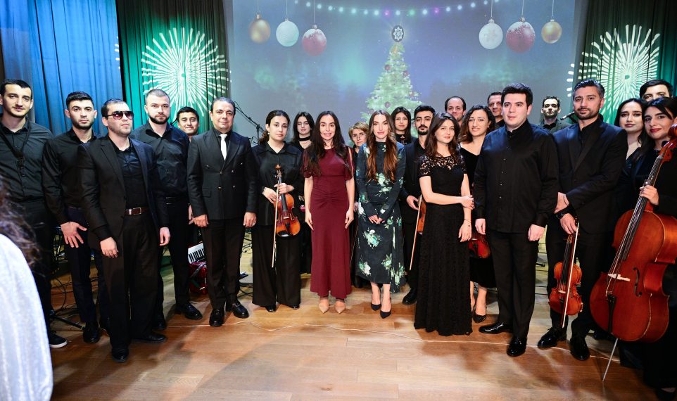 Leyla Əliyeva və Alena Əliyeva DOST-da