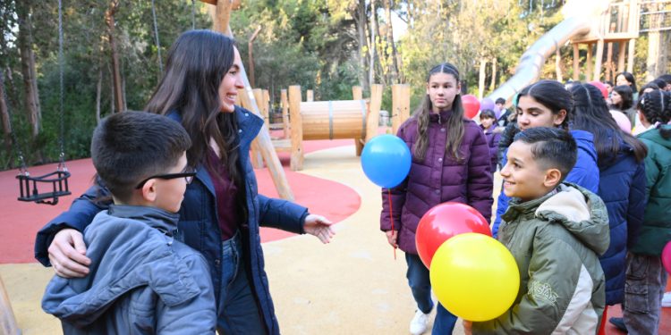 Leyla Əliyeva Mərkəzi Nəbatat bağında olub