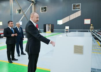 Prezident Ağdamda açılış mərasimində