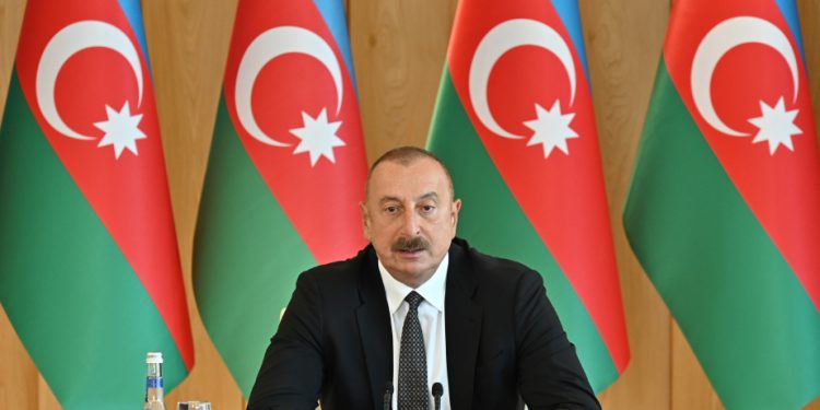 Prezident bu məhkəmələrə hakimlər təyin etdi – Sərəncam