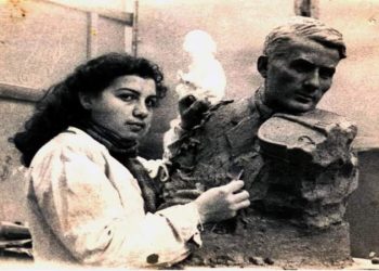 Azərbaycanın ilk monumental qadın heykəltəraşı