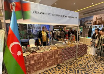 Turizm imkanlarımız Pakistanda nümayiş olunub