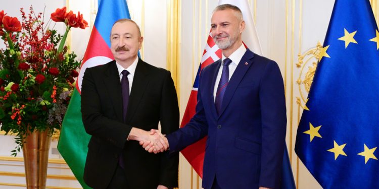 İlham Əliyev Slovakiya Milli Şurasının sədri ilə görüşüb