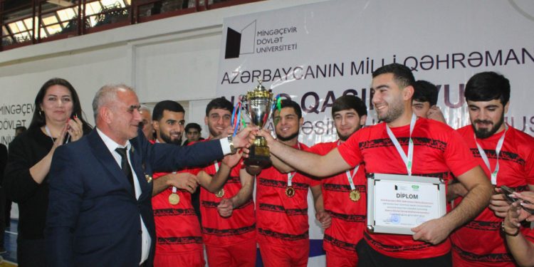 Milli Qəhrəmanın xatirəsinə həsr olunmuş turnir keçirilib