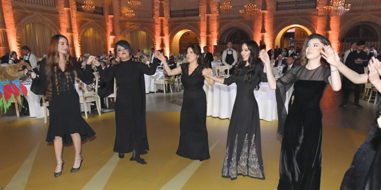 Leyla Əliyeva və Arzu Əliyeva qala mərasimində