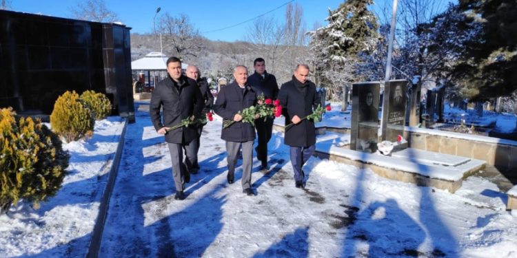 Milli Qəhrəmanın xatirəsi anılıb