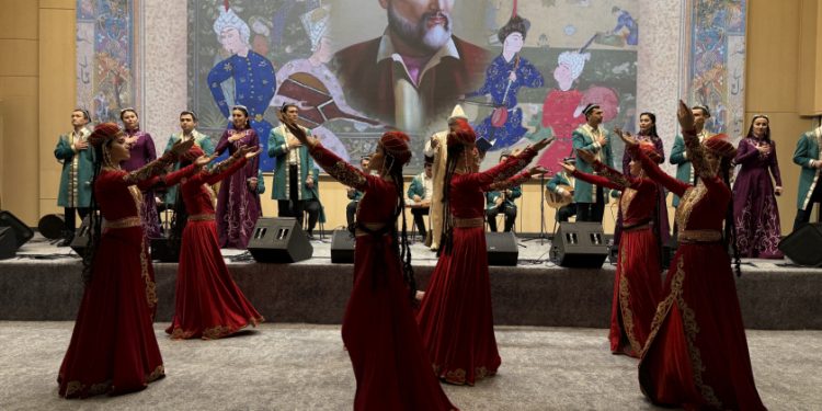Özbəkistan Mədəniyyəti Günləri başa çatdı