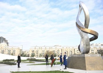 Ervin İbrahimoviç  Zəfər parkında