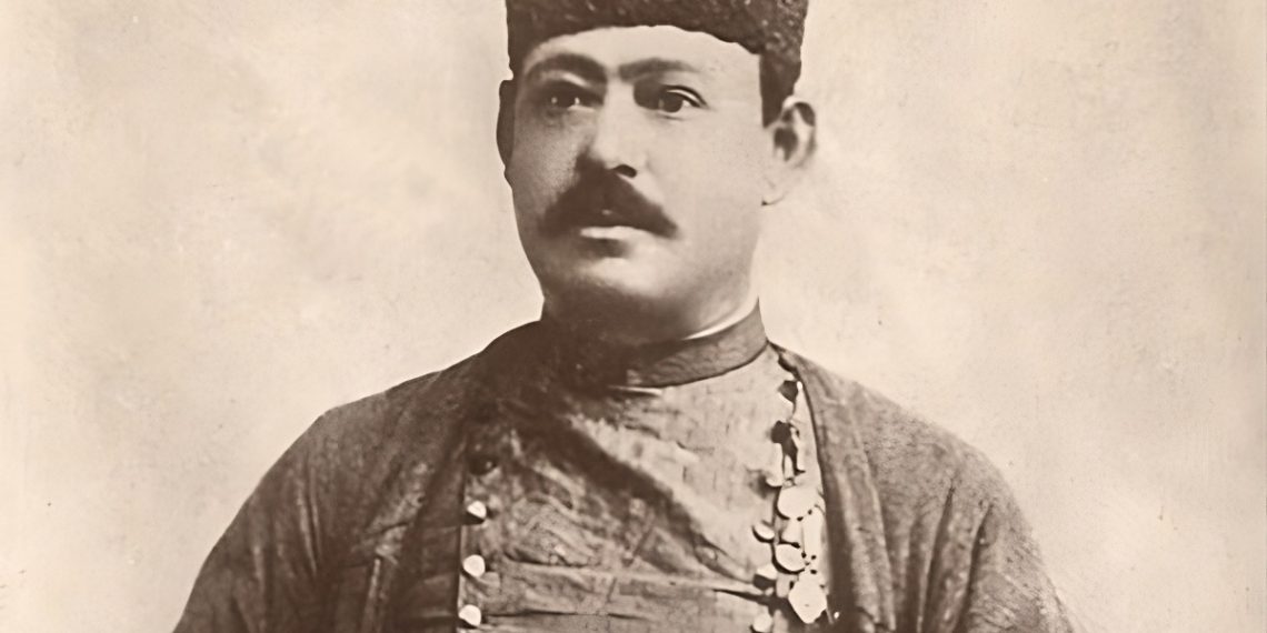 Tarın sinədə döyünən ürəyi – Sadıqcan