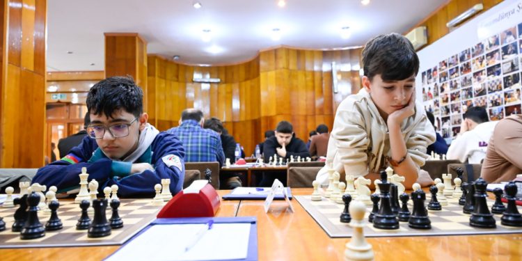 Şahmat üzrə I dəstədə mübarizəyə start verilib