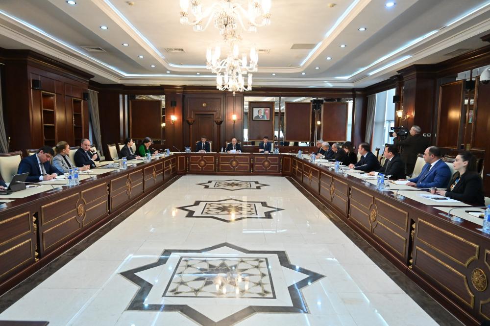 Milli Məclisin Əmək və sosial siyasət komitəsinin 2026-cı ilin yaz sessiyasında ilk iclası keçirilib