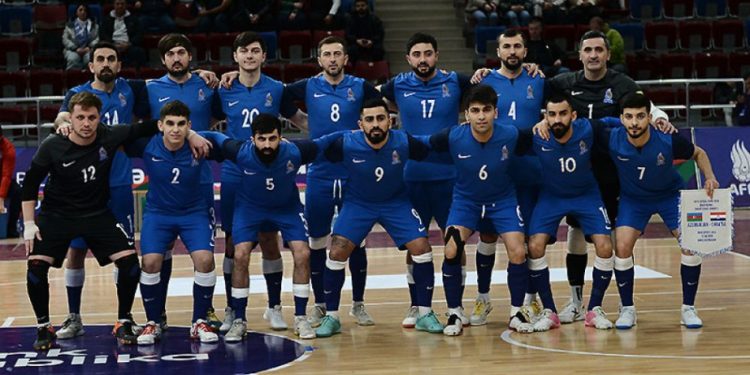 Millimiz Danimarka ilə qarşılaşacaq