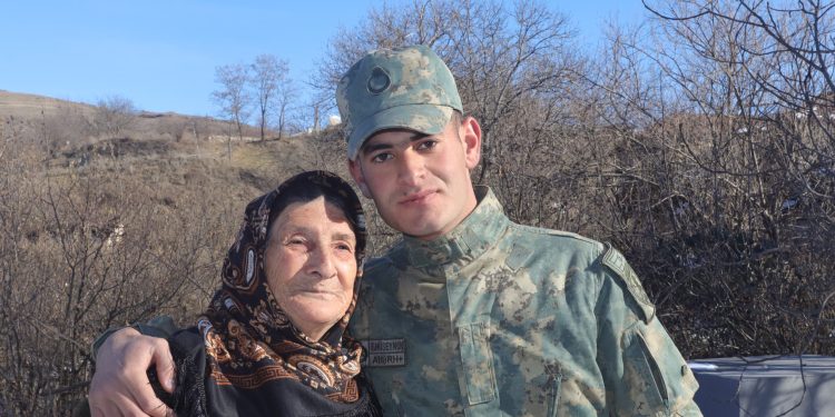 Şuşakənd ilk əsgərini qarşılayıb