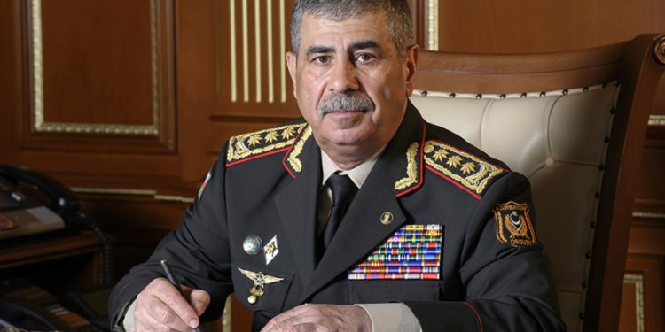 Zakir Həsənov Azərbaycan Ordusunun şəxsi heyətini təbrik edib