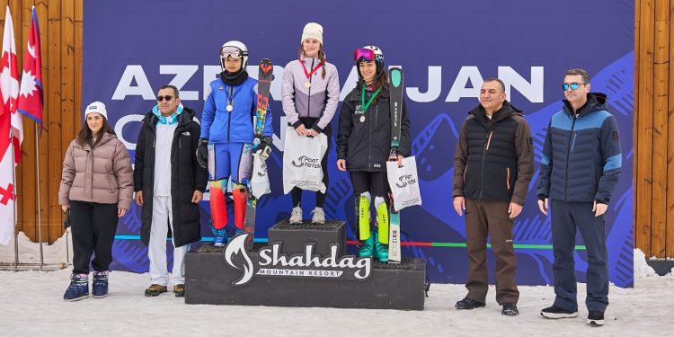 Beynəlxalq dağ xizəyi turnirinin ikinci turu keçirilib