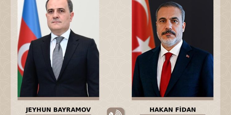 Nazir Ceyhun Bayramovun Türkiyə Respublikasının xarici işlər naziri Hakan Fidan ilə telefon danışığı baş tutub