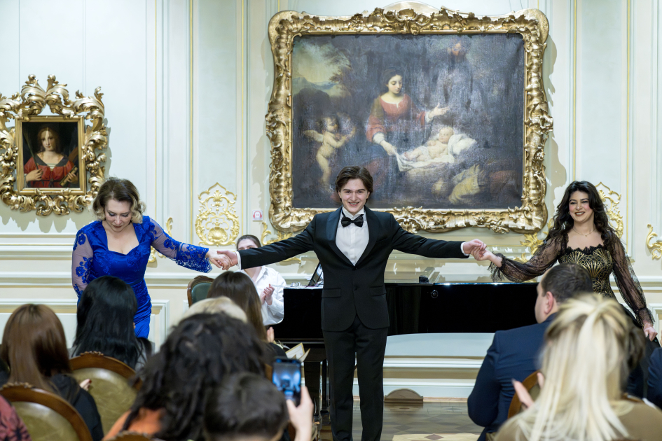 Milli İncəsənət Muzeyində Beynəlxalq müsabiqələr laureatı Cavidan Babazadənin solo konserti olub