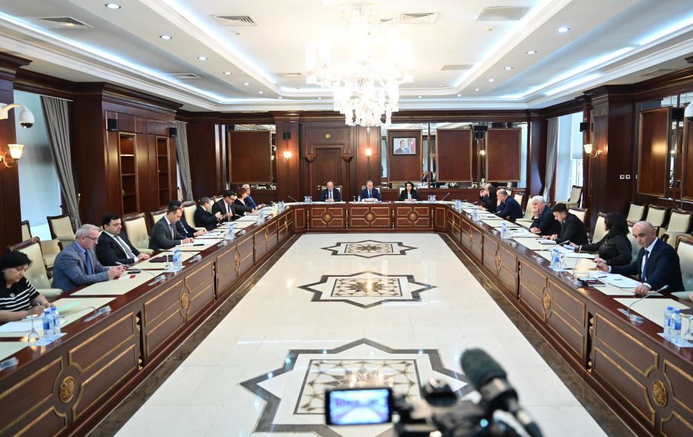 Milli Məclisin Təbii ehtiyatlar, energetika və ekologiya komitəsinin iclası keçirilib