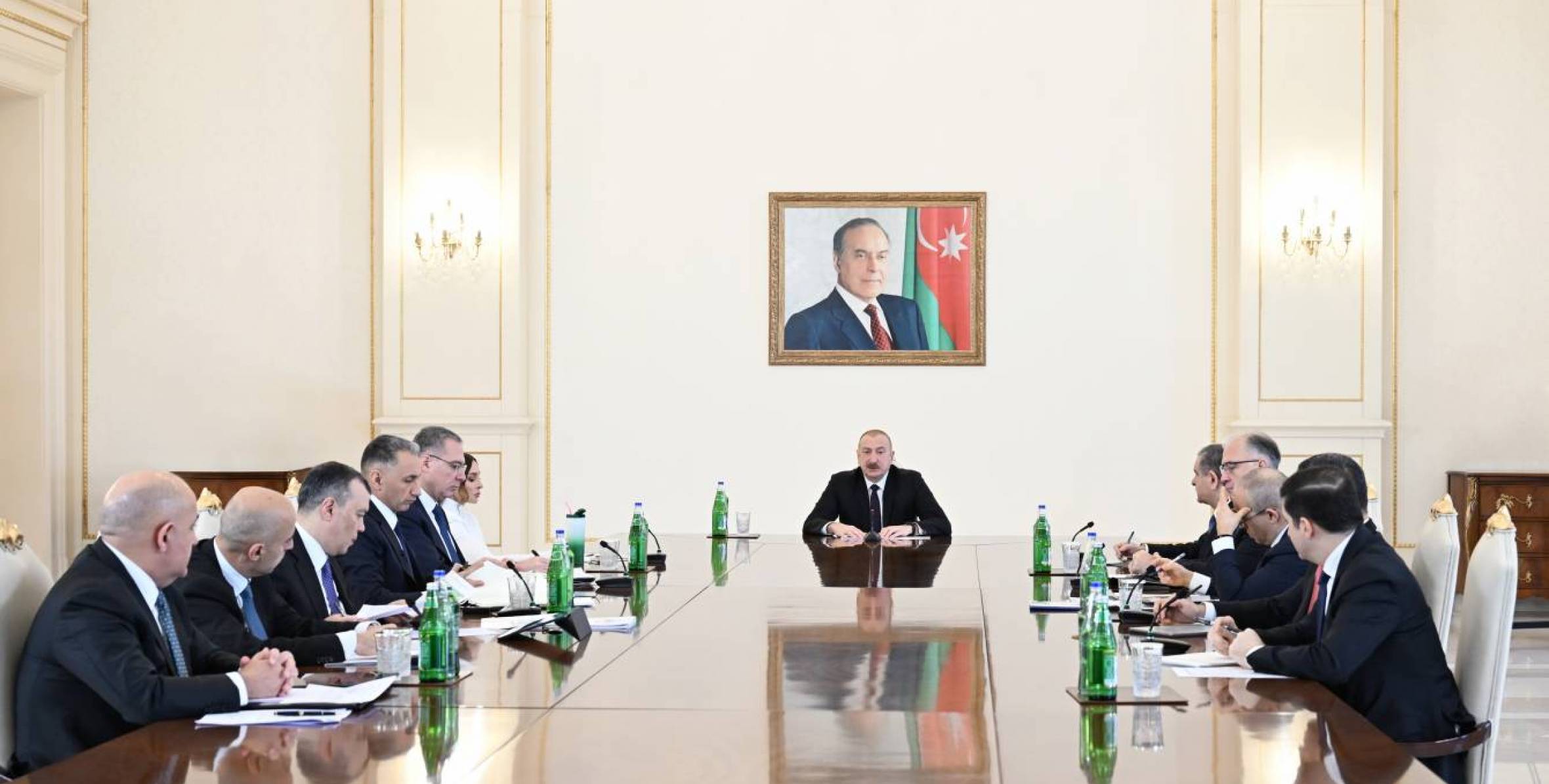 Azərbaycanın yeni rəqəmsal arxitekturası” adlı vahid fəaliyyət planına həsr olunmuş müşavirədə İlham Əliyevin çıxışı