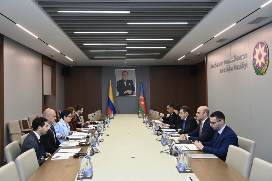 Azərbaycan və Kolumbiya siyasi dialoqu gücləndirir