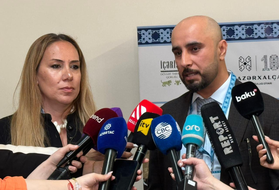 Nasir Al Darmaki: Bakı beynəlxalq mədəni dialoq və xalça irsinin təqdimatı üçün mühüm məkandır