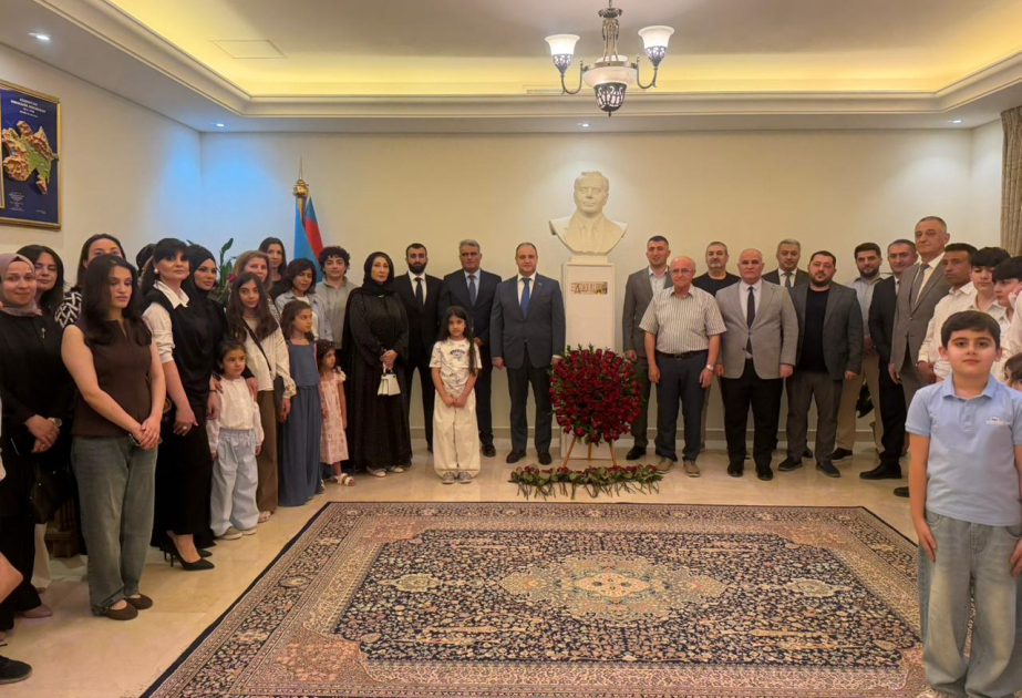 Ər-Riyadda Heydər Əliyevin zəngin dövlətçilik irsi yad olunub