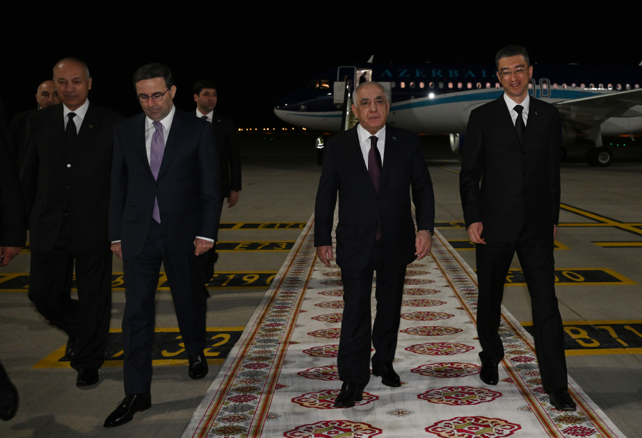 Baş nazir Türkmənistana işgüzar səfər edib